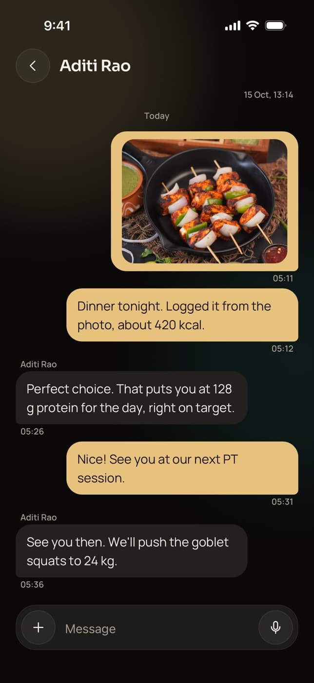 Trainaq client app: the chat with the coach, with a meal photo and replies about protein and the next PT session